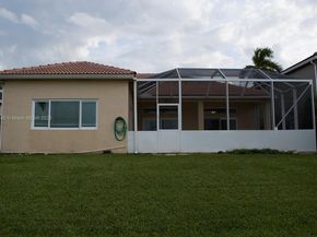 1380 Meadows Blvd, Weston FL 33327