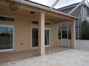 1380 Meadows Blvd, Weston FL 33327