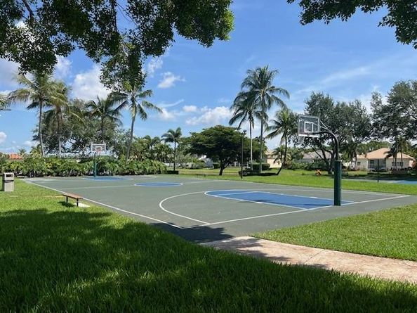 1380 Meadows Blvd, Weston FL 33327