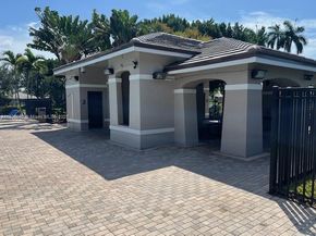 1380 Meadows Blvd, Weston FL 33327