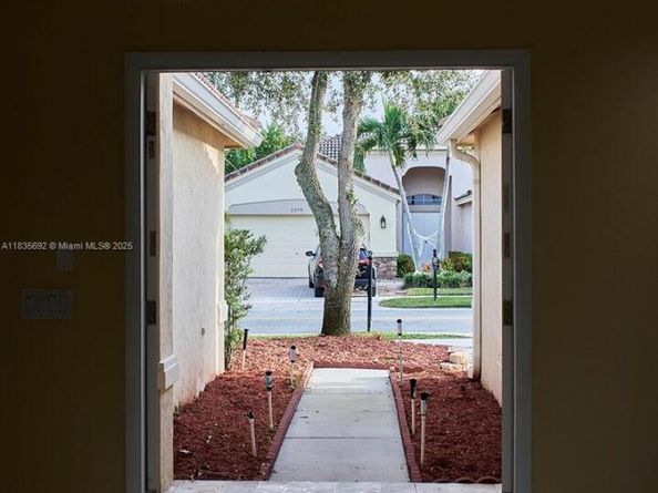 1380 Meadows Blvd, Weston FL 33327