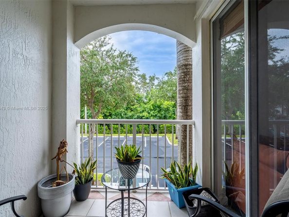 4455 SW 160th Ave 205, Miramar FL 33027