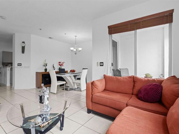 4455 SW 160th Ave 205, Miramar FL 33027