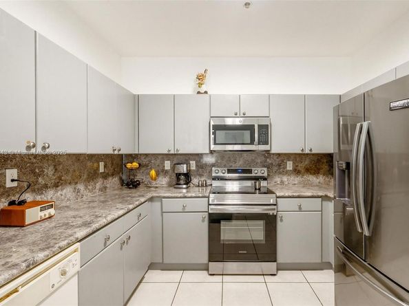4455 SW 160th Ave 205, Miramar FL 33027
