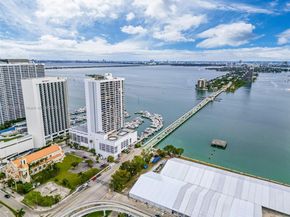 555 NE 15th St PHD, Miami FL 33132