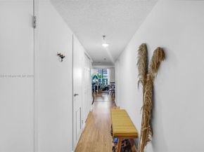 555 NE 15th St PHD, Miami FL 33132