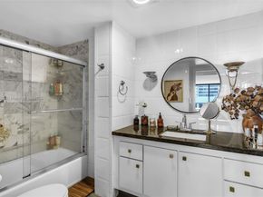 555 NE 15th St PHD, Miami FL 33132