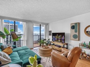 555 NE 15th St PHD, Miami FL 33132