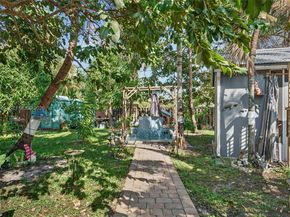4280 NE 11th Ter, Pompano Beach FL 33064