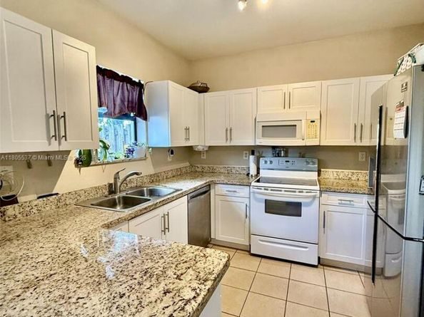 3721 NE 4th, Homestead FL 33033