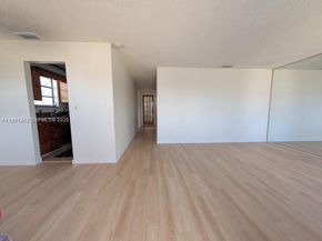 648 E 40th St, Hialeah FL 33013
