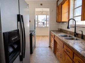 648 E 40th St, Hialeah FL 33013