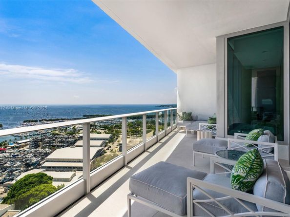 2627 S Bayshore Dr 2801, Miami FL 33133