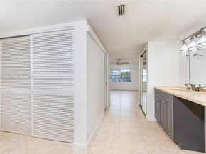 875 NE 195th St 112, Miami FL 33179