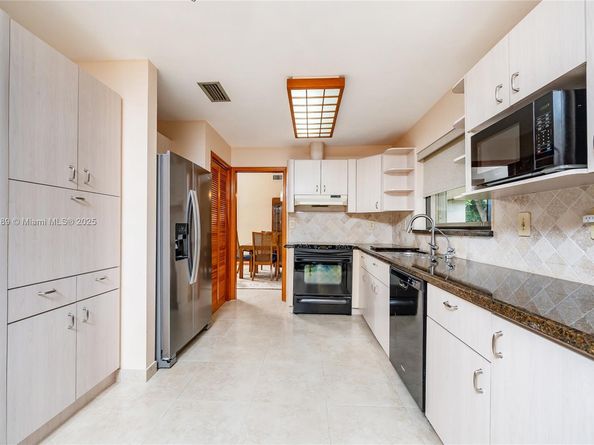 10421 SW 146th Pl, Miami FL 33186