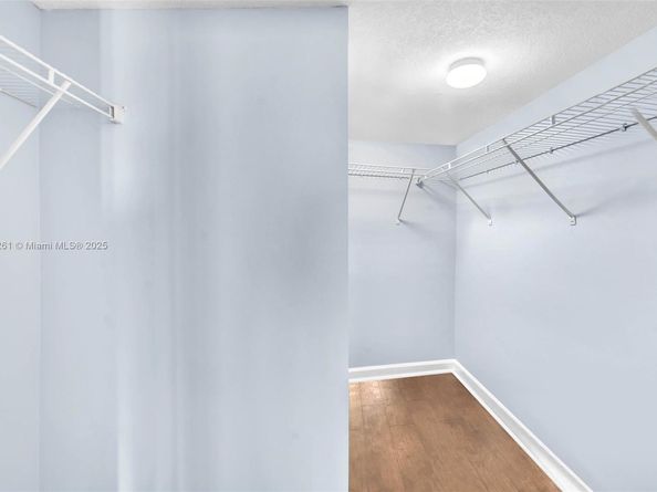 280 SW 20th Rd 904, Miami FL 33129