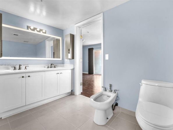 280 SW 20th Rd 904, Miami FL 33129
