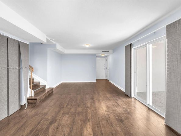 280 SW 20th Rd 904, Miami FL 33129