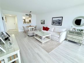 1800 Sunset Harbour Dr 2005, Miami Beach FL 33139