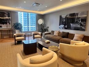 121 NE 5th st 3400, Miami FL 33132