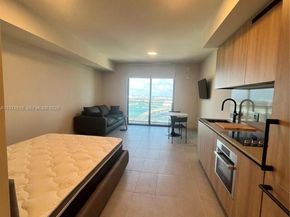 121 NE 5th st 3400, Miami FL 33132