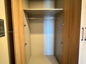 121 NE 5th st 3400, Miami FL 33132