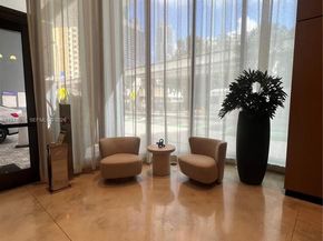 121 NE 5th st 3400, Miami FL 33132