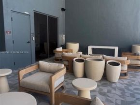 121 NE 5th st 3400, Miami FL 33132