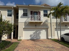 11941 Park Central 11941, Royal Palm Beach FL 33411