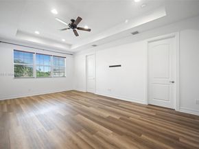 11941 Park Central 11941, Royal Palm Beach FL 33411