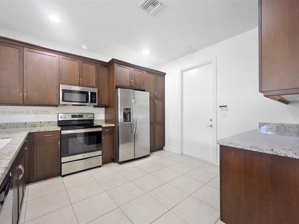 11941 Park Central 11941, Royal Palm Beach FL 33411