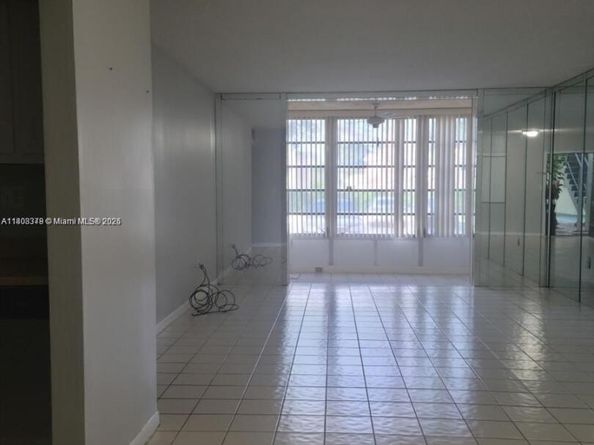 1800 SW 81st Ave 1105, North Lauderdale FL 33068