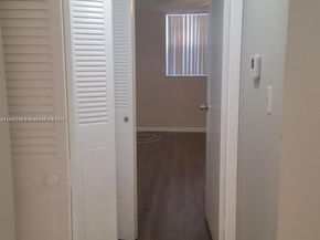 1800 SW 81st Ave 1105, North Lauderdale FL 33068