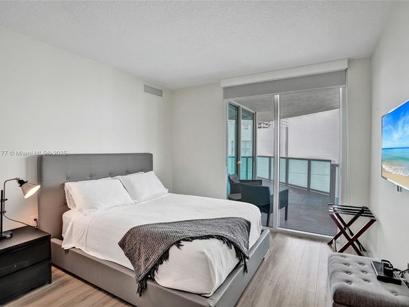 150 Sunny Isles Blvd 11601, Sunny Isles Beach FL 33160
