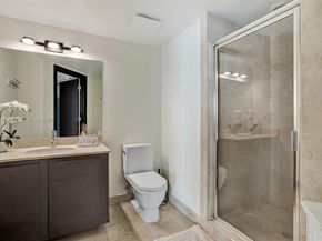 150 Sunny Isles Blvd 11601, Sunny Isles Beach FL 33160