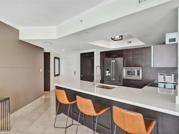 150 Sunny Isles Blvd 11601, Sunny Isles Beach FL 33160
