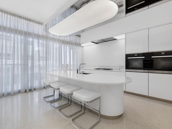 3315 Collins Ave 10B, Miami Beach FL 33140