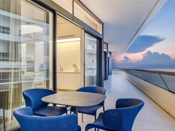 3315 Collins Ave 10B, Miami Beach FL 33140