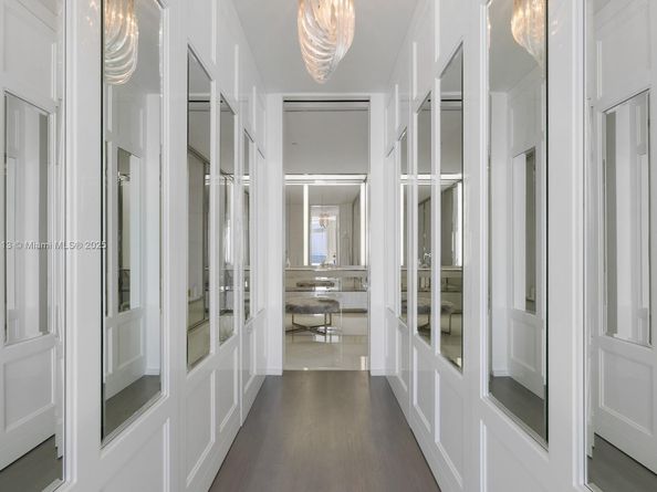 3315 Collins Ave 10B, Miami Beach FL 33140