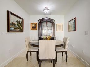 16101 Emerald Estates Dr 250, Weston FL 33331