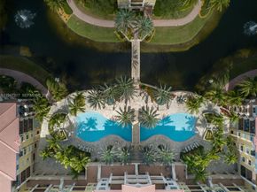 16101 Emerald Estates Dr 250, Weston FL 33331