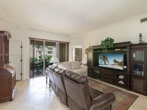 16101 Emerald Estates Dr 250, Weston FL 33331