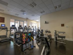 16101 Emerald Estates Dr 250, Weston FL 33331