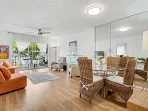1000 Hillcrest Ct 215, Hollywood FL 33021