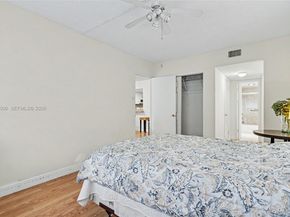 1000 Hillcrest Ct 215, Hollywood FL 33021