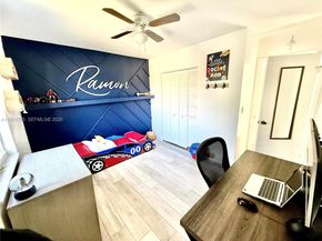 20775 NW 1st St, Pembroke Pines FL 33029