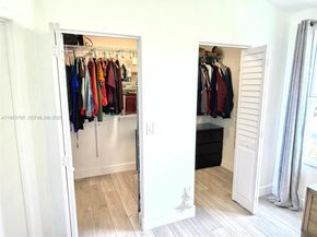 20775 NW 1st St, Pembroke Pines FL 33029