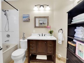 2888 NW 99th Ter, Sunrise FL 33322