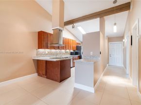 10760 Hickory Ave, Pembroke Pines FL 33026