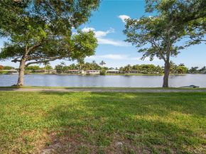 10760 Hickory Ave, Pembroke Pines FL 33026